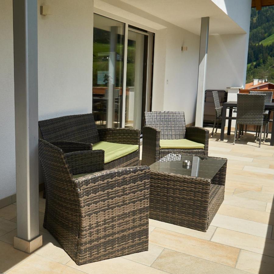 Privatpension Bergkristall San Martino In Passiria  Exterior photo