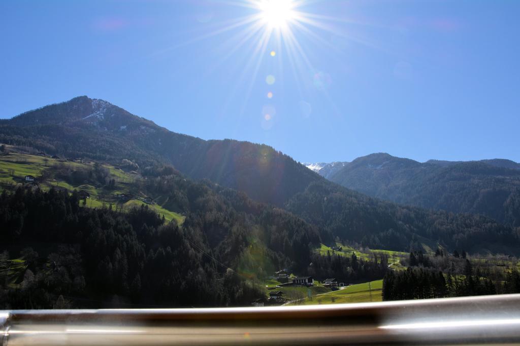Privatpension Bergkristall San Martino In Passiria  Exterior photo